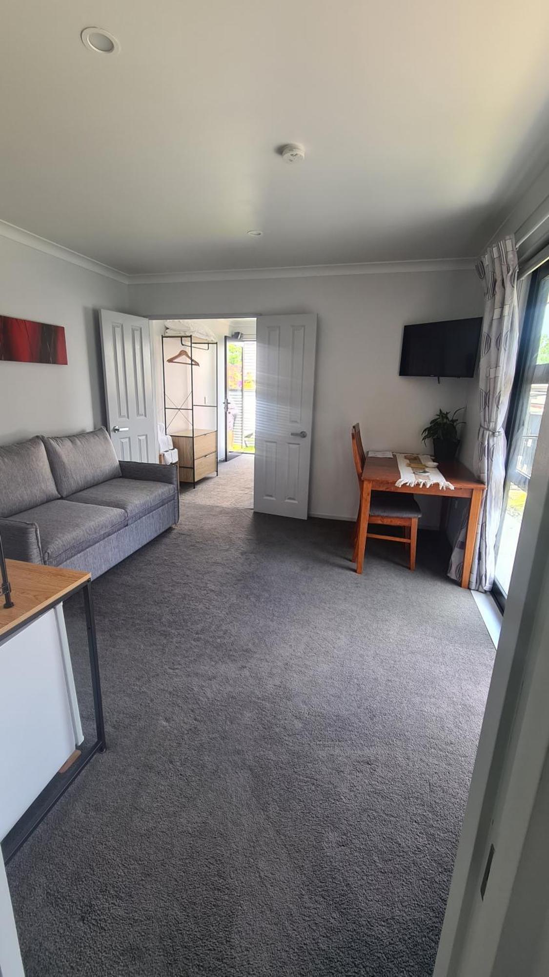 Hotel Bonnie Doone Te Awamutu Zewnętrze zdjęcie